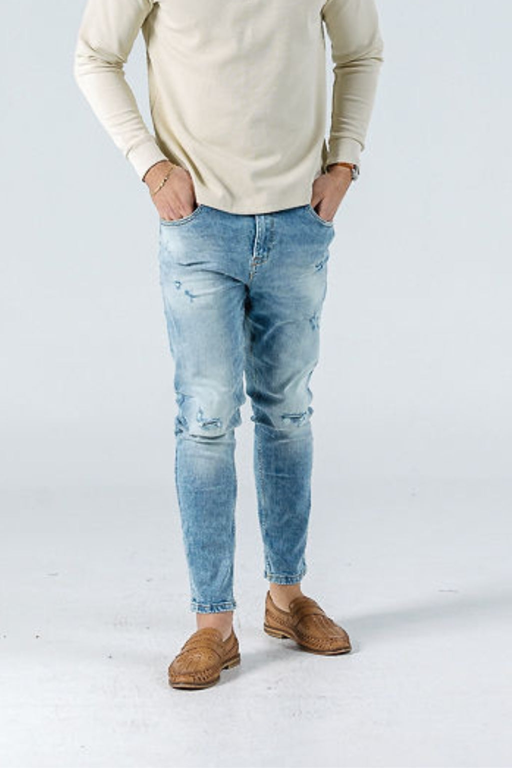 FSBN Sky Ripped Slim Jeans